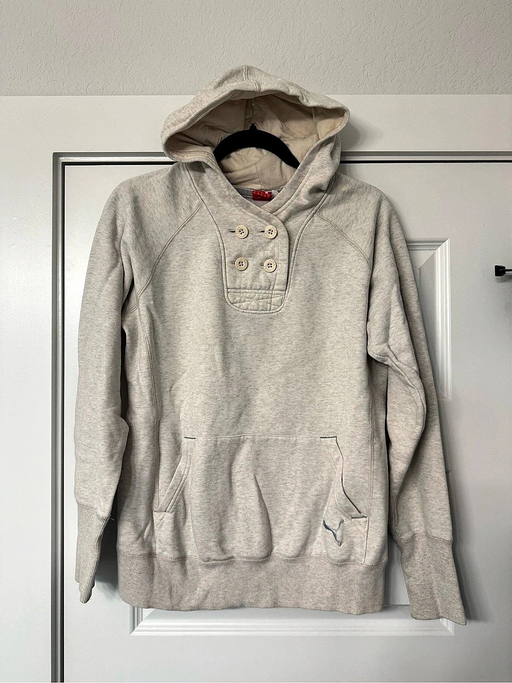Puma Hoodie in Heathered Beige